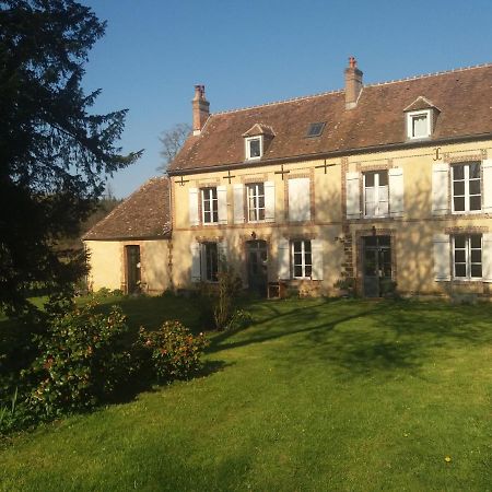Presbytere De Bonsmoulins Exterior foto